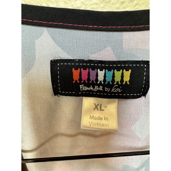 French Bull by Koi Lulu XL Dog Print Camo Frenchie Scrub Top Pink V-Neck - Picture 4 of 8